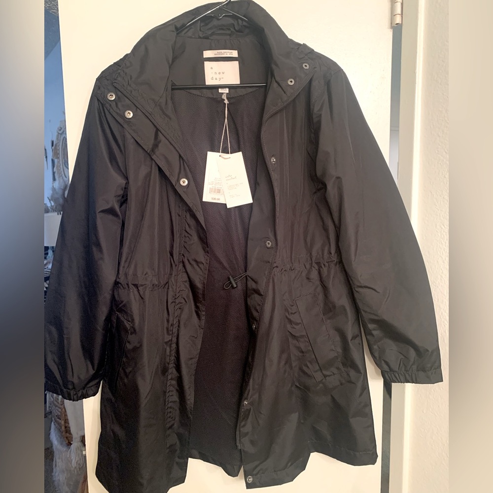 A New Day Target Lightweight Hooded Windbreaker raincoat Water Resistant